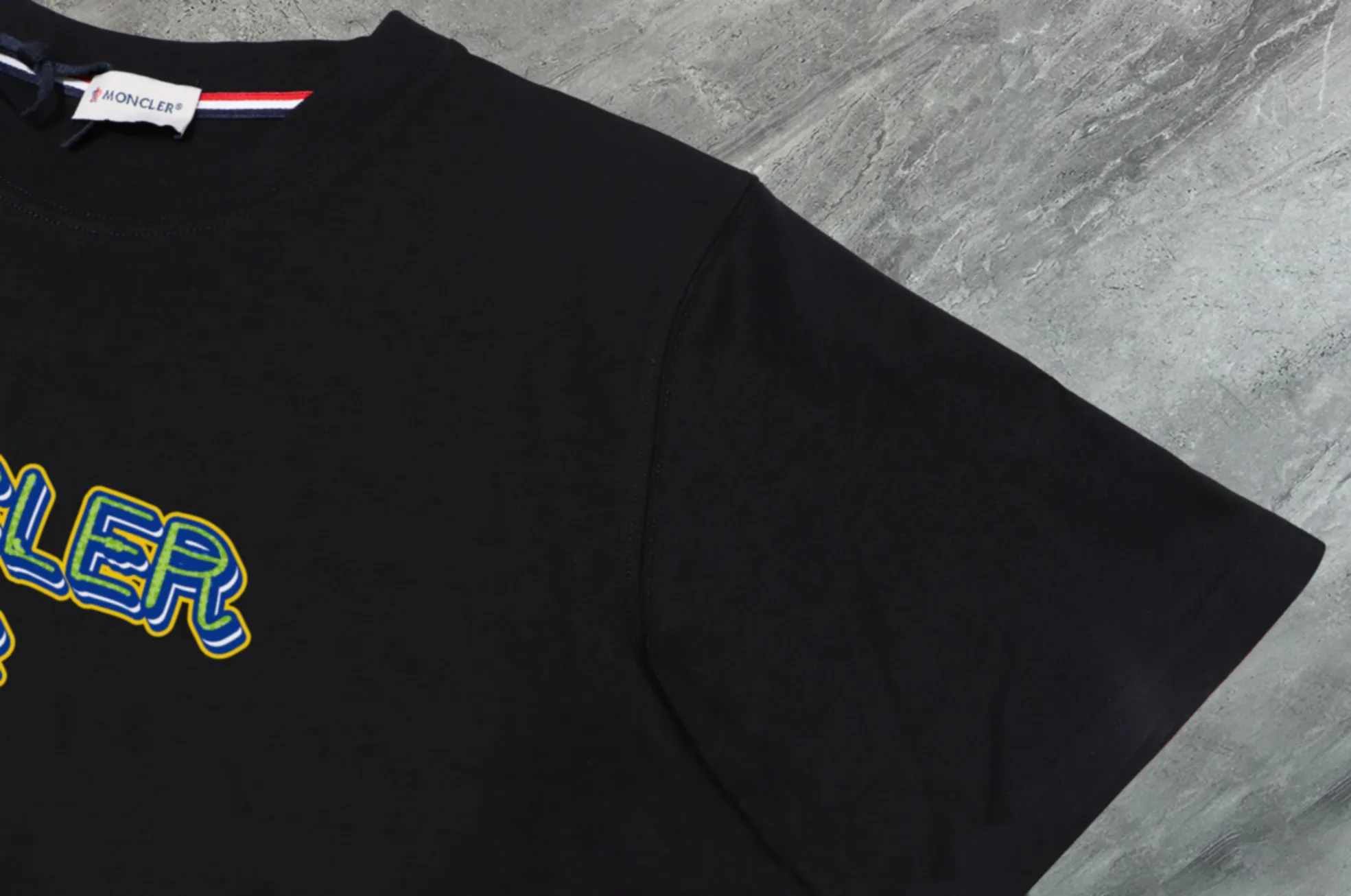 P80💰《Moncler~ 》 2026New Arrival Quality T ， , Versatile Quality ！ ‼ 32 250G ‼ ， ， ， ， T 🤪 Sizes：S-M-L-XL-2XL ：Black，White， Same Style